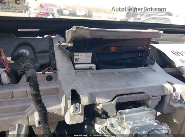 5UX33EM06S9Z55281 2025 BMW X7 Белый 
