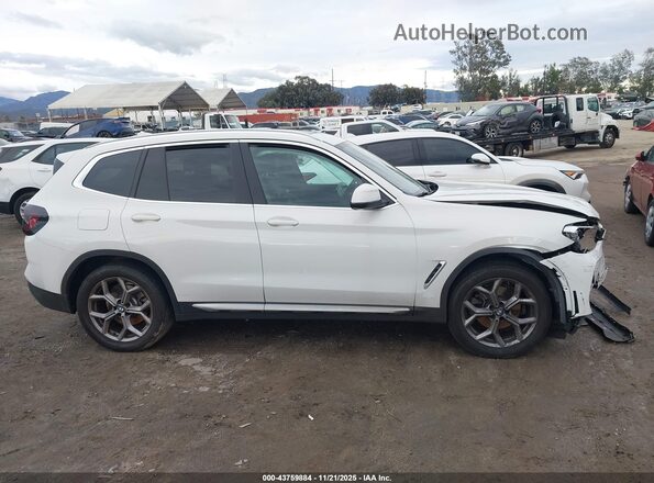 5UX43DP02R9V93468 2024 BMW X3 Белый Вид щитка приборов