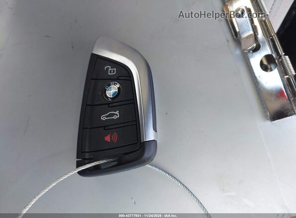5UX43DP08N9M21200 2022 BMW X3 Синий Вид панели приборов