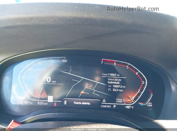 5UX43DP08N9N13679 2022 BMW X3 Белый Вид задних сидений