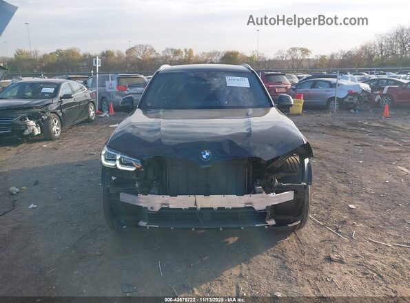 5UX53DP01P9R33873 2023 BMW X3 Black Вид задньої частини салону