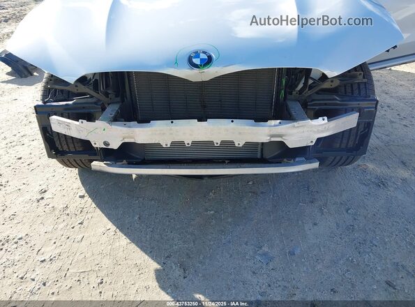 5UX53DP0XN9M07481 2022 BMW X3 White Widok z przodu