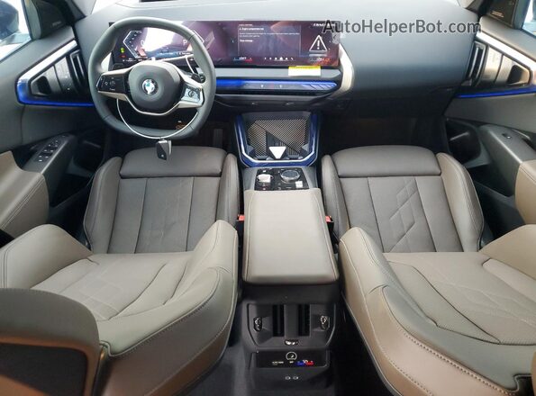 5UX53GP09S9017825 2025 BMW X3 Синий Вид панели приборов