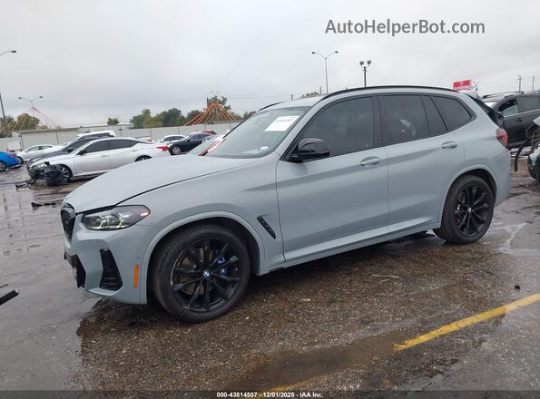 5UX83DP01R9U53381 2024 BMW X3 Серый Передняя левая четверть
