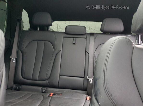 5UXCR4C06M9F08451 2021 BMW X5 Black Вид задніх сидінь