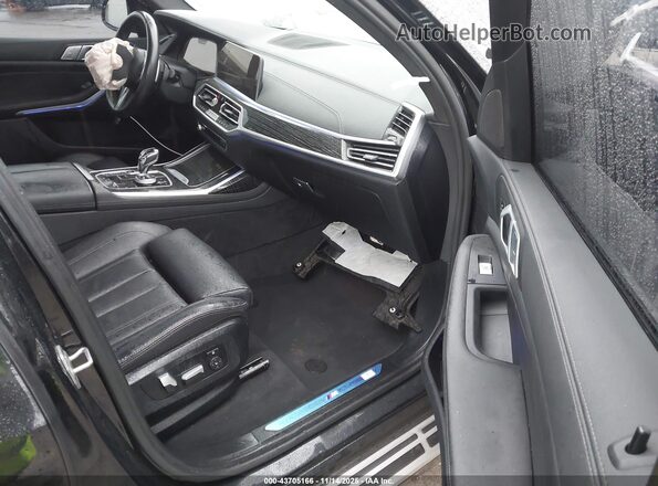 5UXCW2C08N9J22397 2022 BMW X7 Black Vista interior delantera