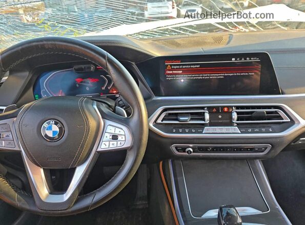 5UXCW2C57KL086101 2019 BMW X7 Белый Вид задней части салона