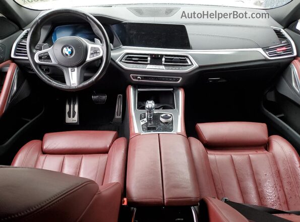 5UXCY6C01N9L24774 2022 BMW X6 Белый Вид панели приборов