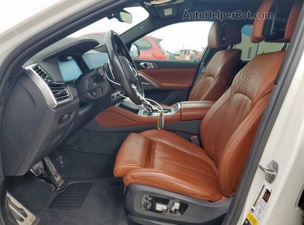 5UXCY6C08P9N77173 2023 BMW X6 White Սալոնի դիմացի տեսք