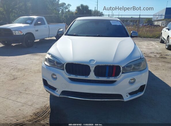 5UXKU2C30H0U28790 2017 BMW X6 Белый Вид щитка приборов