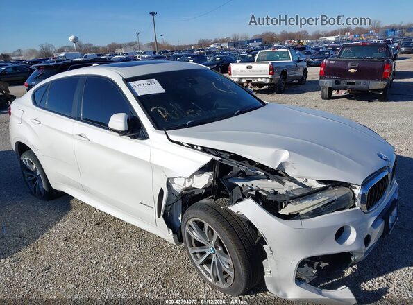 5UXKU2C53J0X48872 2018 BMW X6 White Przód prawy