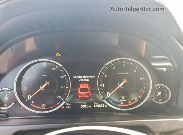 5UXKU2C55J0X51627 2018 BMW X6 Белый Вид щитка приборов