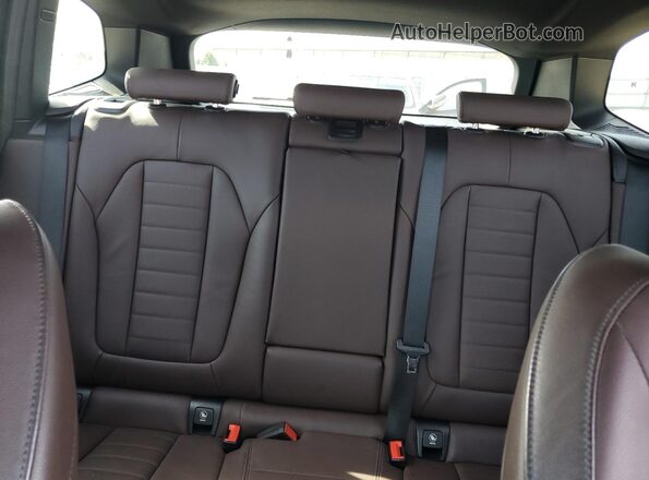 5UXTR9C50KLD99042 2019 BMW X3 Зеленый Вид задних сидений