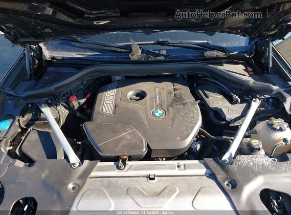 5UXTR9C54KLD98718 2019 BMW X3 Черный Вид сзади
