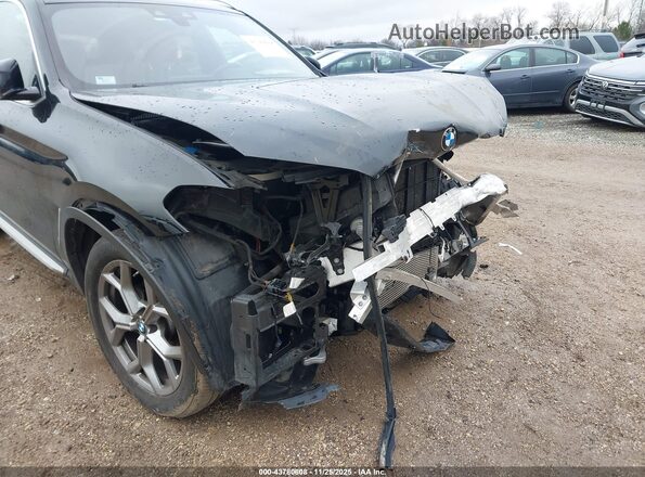 5UXTY5C0XM9E39935 2021 BMW X3 Черный Вид спереди