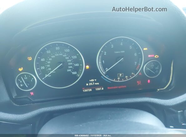 5UXWZ7C36H0V89029 2017 BMW X3 Белый Вид задних сидений