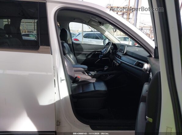 5XYP2DHC3MG169976 2021 KIA TELLURIDE Белый Вид салона спереди