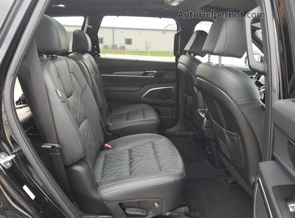 5XYP5DGC2RG475356 2024 KIA TELLURIDE Black Սալոնի հետևի տեսք