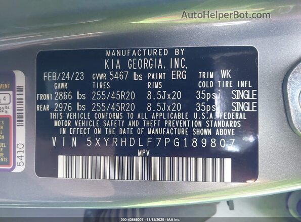 5XYRHDLF7PG189807 2023 KIA SORENTO Gray Widok komory silnika