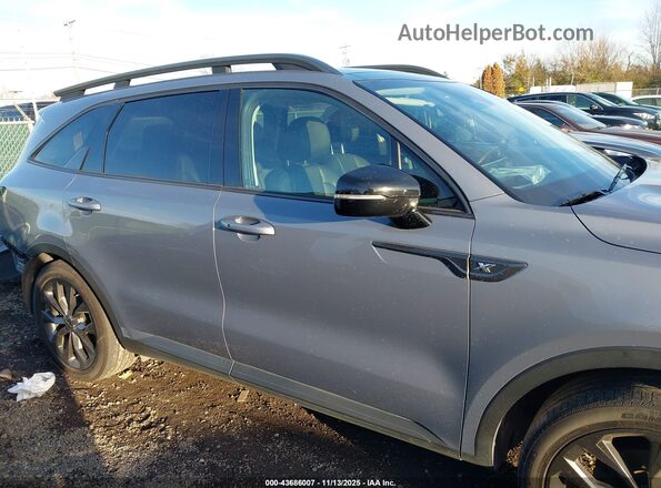 5XYRHDLF7PG189807 2023 KIA SORENTO Gray Widok wnętrza 360 stopni