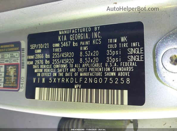 5XYRKDLF2NG075258 2022 KIA SORENTO Silver Widok komory silnika