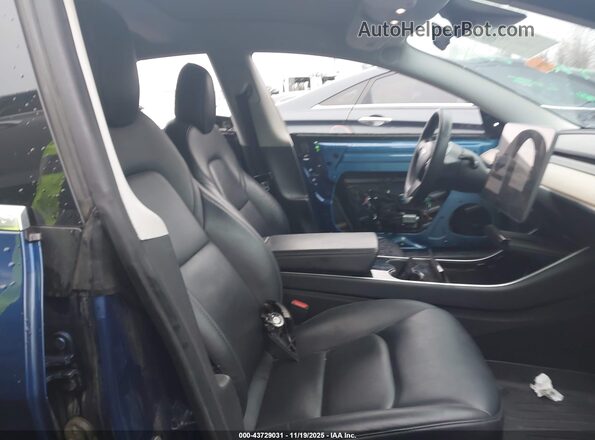 5YJ3E1EA3LF740749 2020 TESLA MODEL 3 Синий Вид салона спереди