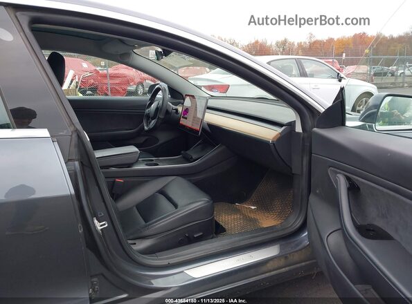 5YJ3E1EB0LF744234 2020 TESLA MODEL 3 Серый Вид салона спереди