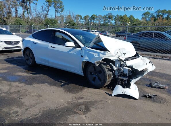 5YJ3E1EB2NF101368 2022 TESLA MODEL 3 Белый Передняя правая четверть