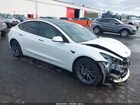 2022 Tesla Model 3 Long Range Dual Motor All-wheel Drive White vin: 5YJ3E1EB5NF166165