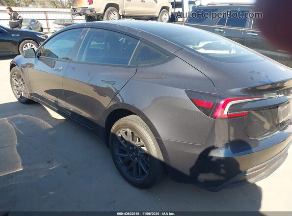 5YJ3E1EB6RF728869 2024 TESLA MODEL 3 Gray Tył lewy