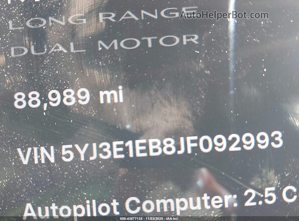 5YJ3E1EB8JF092993 2018 TESLA MODEL 3 Black Շարժիչի բաժամունքի տեսք
