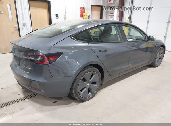 5YJ3E1EB8NF289538 2022 TESLA MODEL 3 Серый Задняя правая четверть