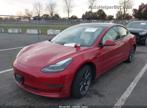 5YJ3E1EB9NF367308 2022 TESLA MODEL 3 Красный Вид спереди