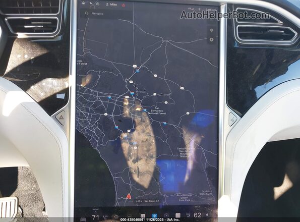 5YJXCBE29JF090733 2018 TESLA MODEL X Белый 