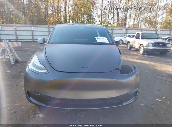 5YJYGDEE1LF037283 2020 TESLA MODEL Y Серый Вид щитка приборов