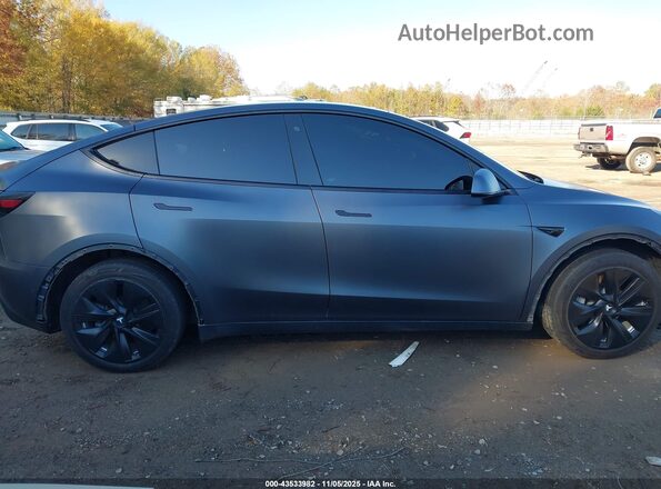 5YJYGDEE1LF037283 2020 TESLA MODEL Y Серый Вид задней части салона