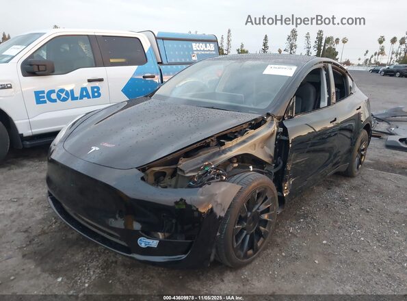 5YJYGDEE2MF222671 2021 TESLA MODEL Y Black Front left