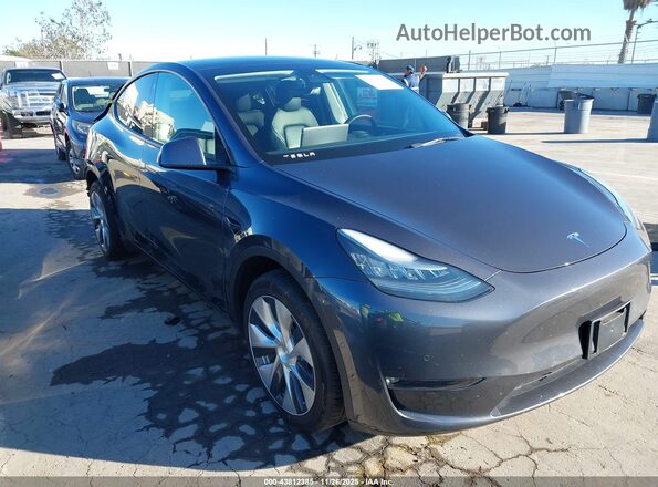 5YJYGDEE3MF161606 2021 TESLA MODEL Y Gray Передня права чверть