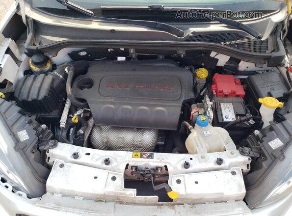 ZFBHRFAB1N6X85728 2022 RAM ALL MODELS Белый Вид подкапотного пространства