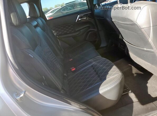 JA4J3VA80NZ060516 2022 MITSUBISHI OUTLANDER Серебряный Вид подкапотного пространства