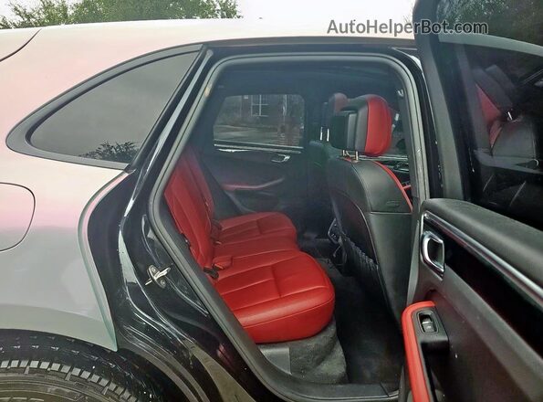 WP1AA2A57JLB19086 2018 PORSCHE MACAN Серебряный Вид салона спереди