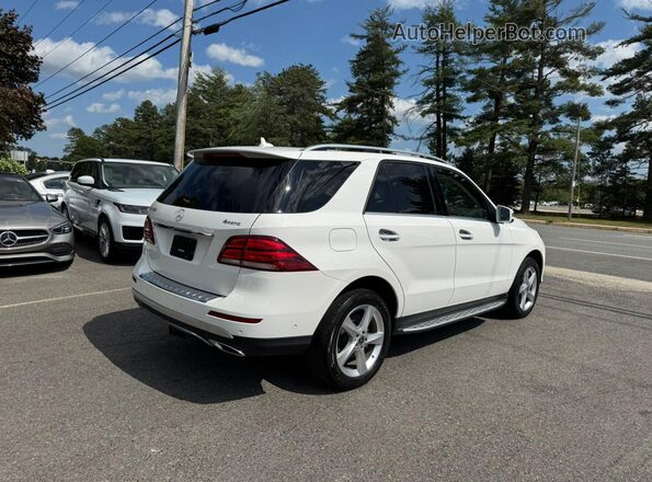 4JGDA5HB2JA998354 2018 MERCEDES-BENZ GLE Белый Передняя правая четверть