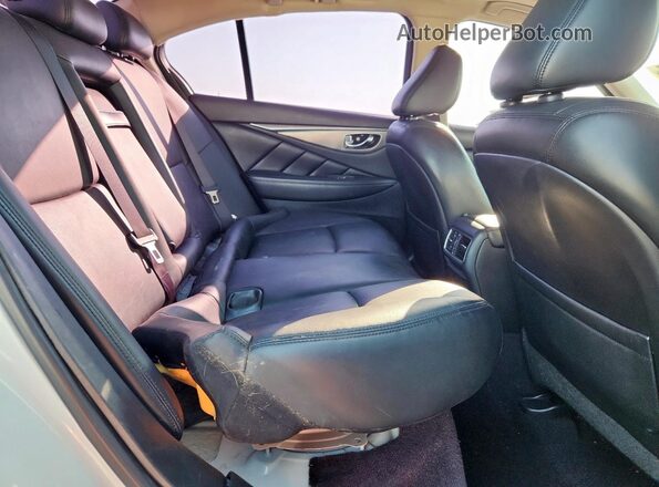 JN1EV7APXHM737757 2017 INFINITI Q50 Белый Вид задней части салона