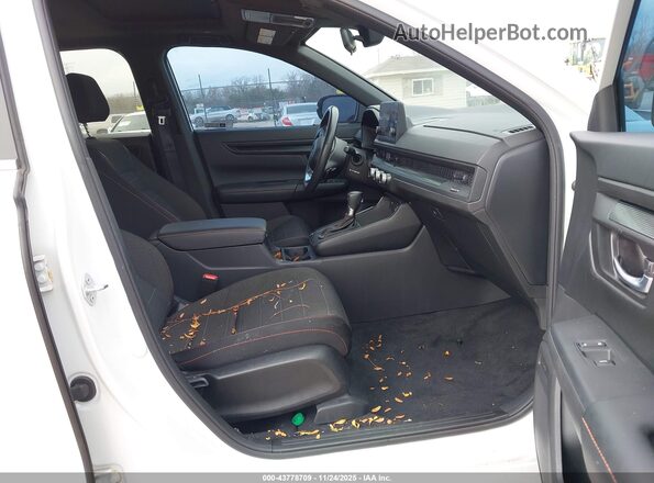 7FARS6H55PE025741 2023 HONDA CR-V HYBRID Белый Вид салона спереди