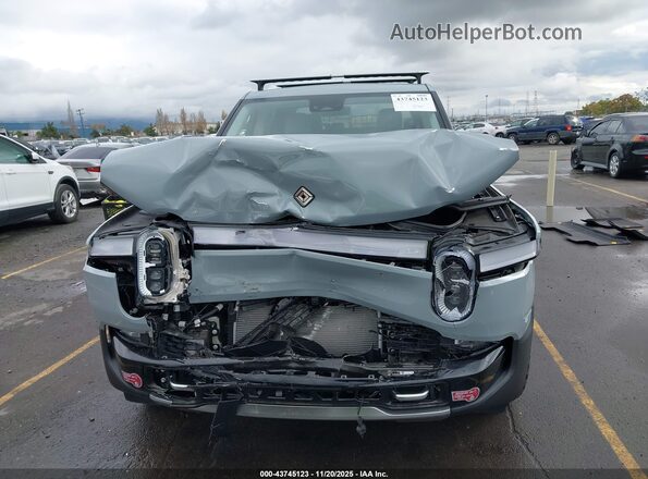 7FCTGAAA0PN022500 2023 RIVIAN R1T Серый Вид щитка приборов