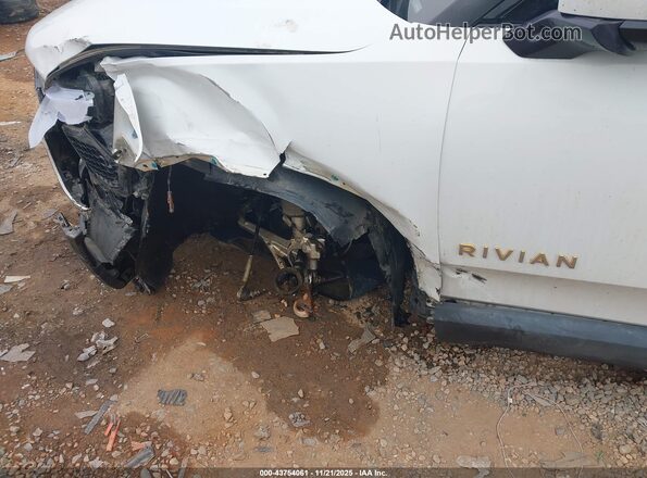 7FCTGAAAXNN013896 2022 RIVIAN R1T White Widok z przodu