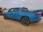 2025 Rivian R1t Adventure Teal vin: 7FCTGBAAXSN039299