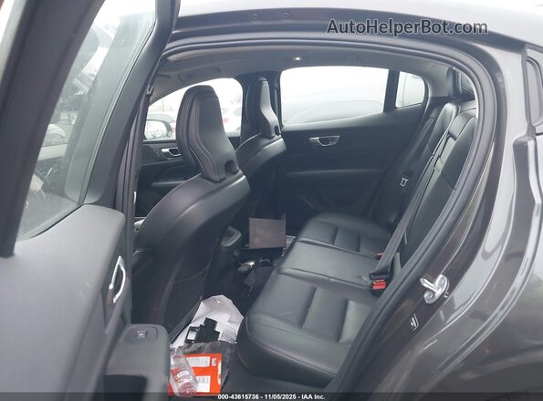 7JRL12FK3RG317419 2024 VOLVO S60 Серый Вид наклейки с VIN-кодом