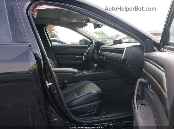 7MMVAADWXSN101642 2025 MAZDA CX-50 HYBRID Черный Вид салона спереди