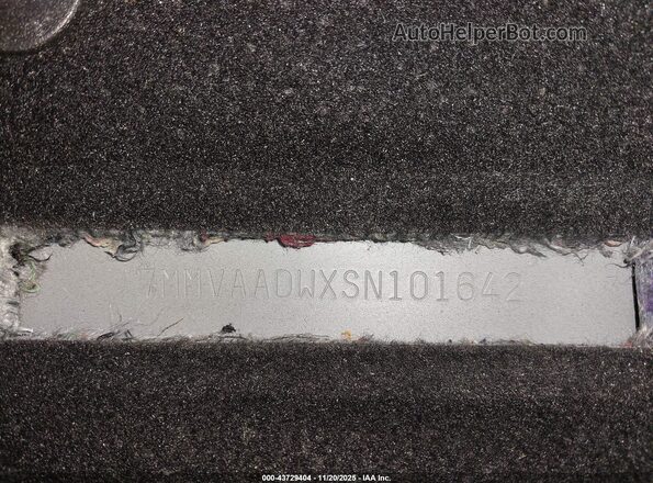 7MMVAADWXSN101642 2025 MAZDA CX-50 HYBRID Черный 